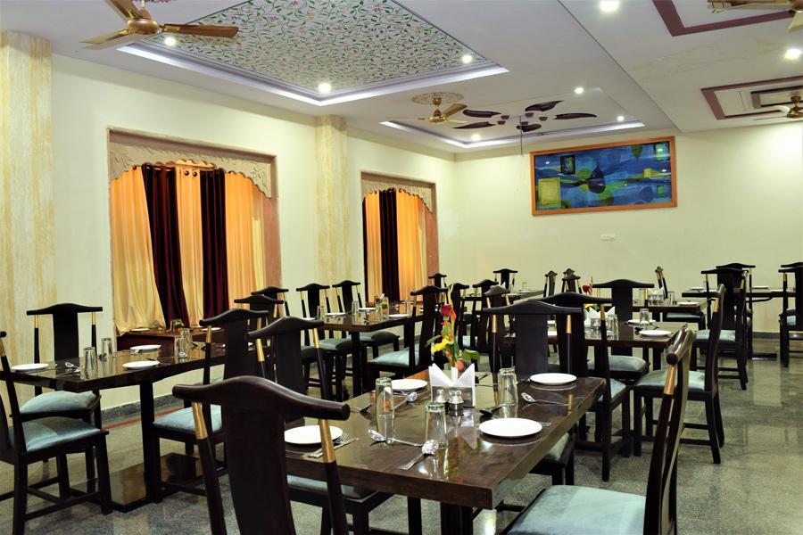 Hotel Garh Kumbha 贡珀尔格尔 外观 照片