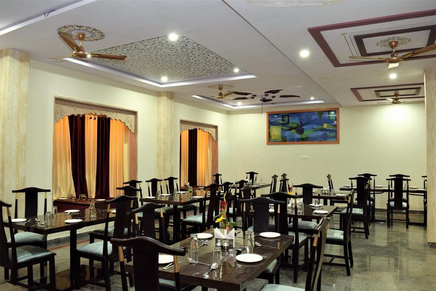 Hotel Garh Kumbha 贡珀尔格尔 外观 照片
